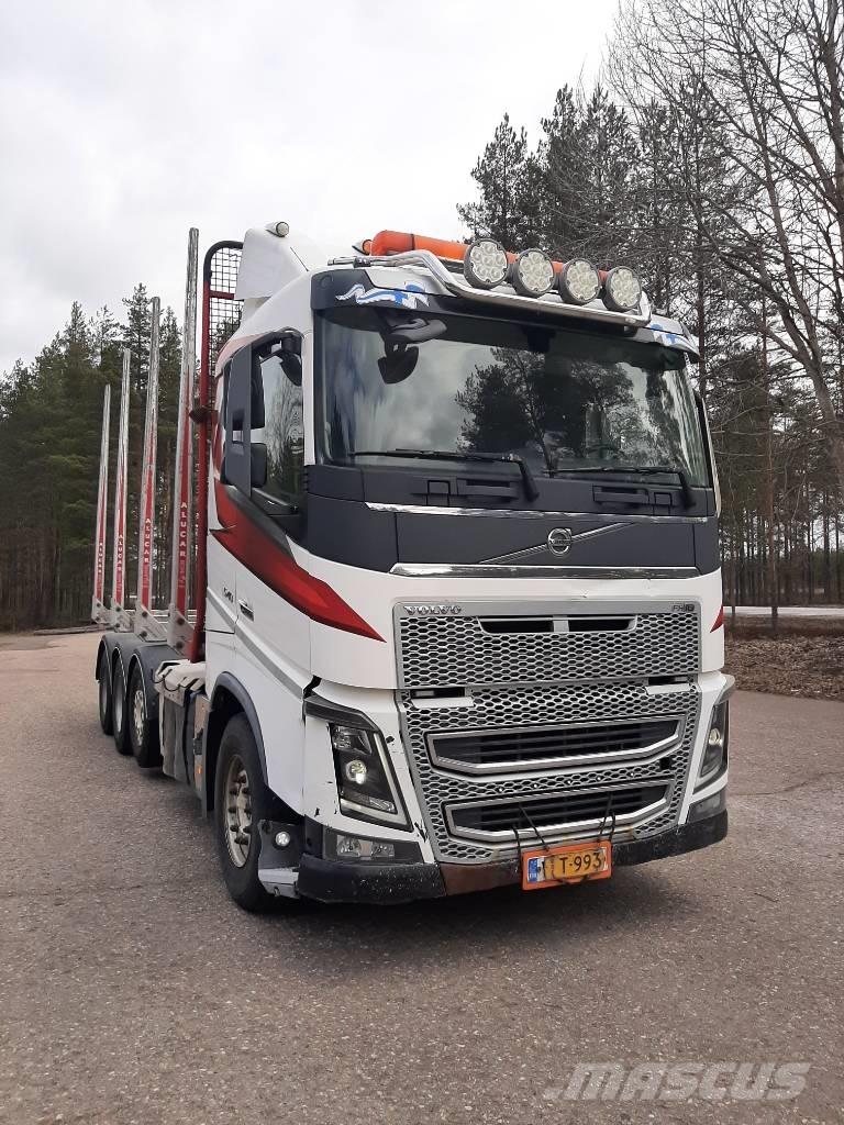 Volvo FH 16 Holzfahrzeuge