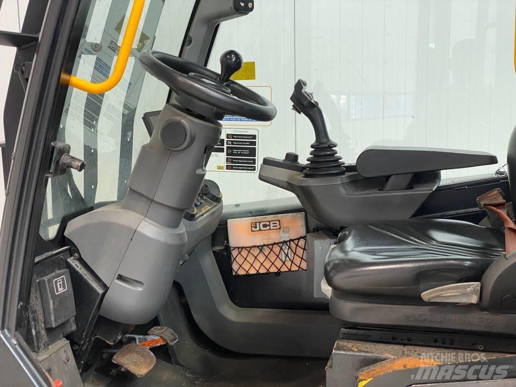 JCB TLT30-19D-2WD Diesel Stapler