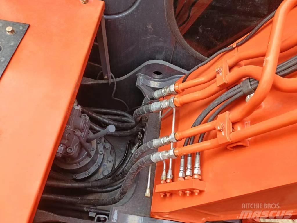 Hitachi ZX120-6 Raupenbagger