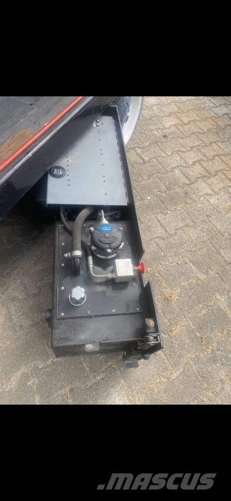 SkyJack SJ III 3226 Scheren-Arbeitsbühnen