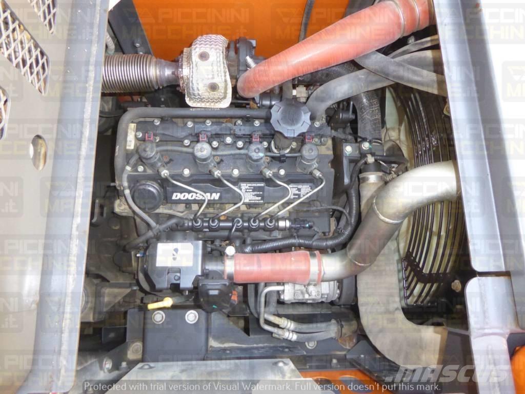 Doosan DX140LCR-7 Raupenbagger