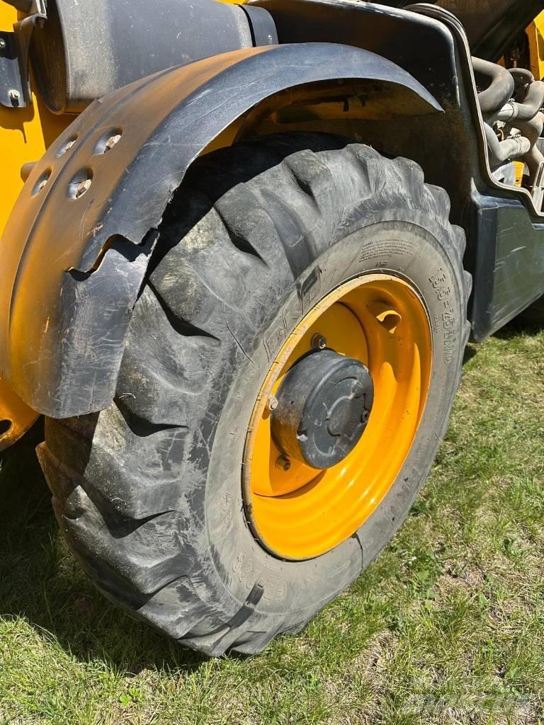 JCB 540-140 Teleskoplader