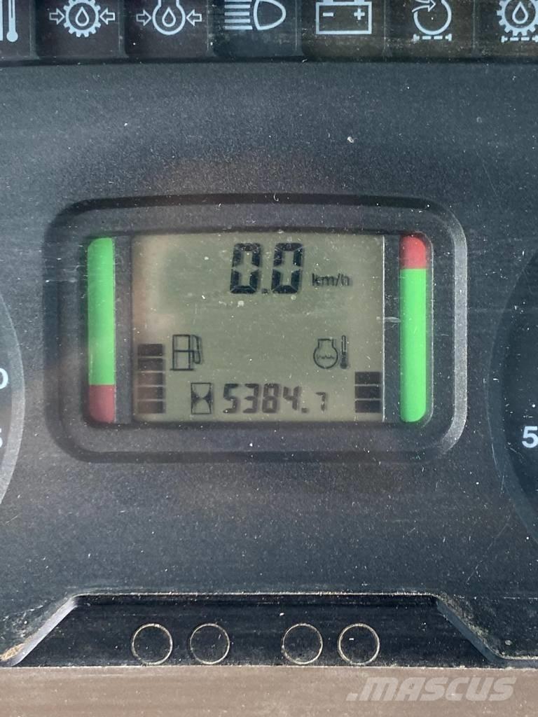 John Deere 6534 Traktoren