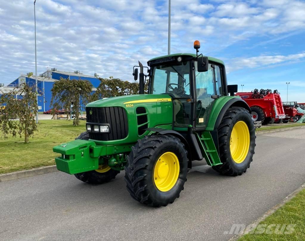 John Deere 6534 Traktoren