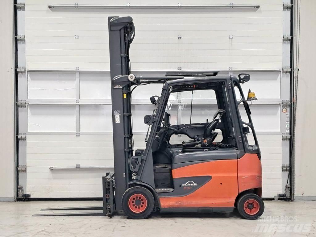 Linde E30HL-01/600 Elektro Stapler