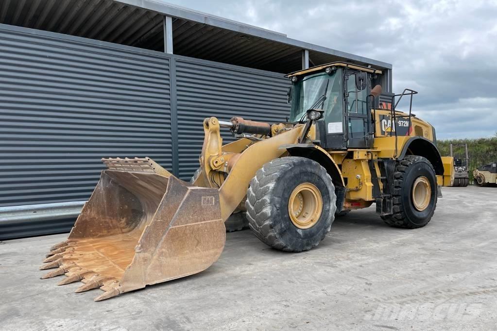 CAT 972M Radlader