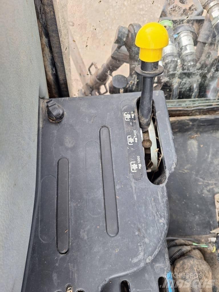 New Holland T 5040 Traktoren