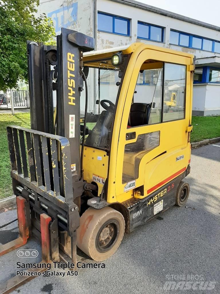 Hyster J2.0XN Elektro Stapler