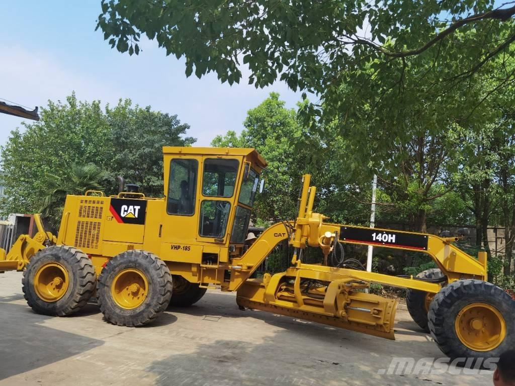 CAT 140H Grader