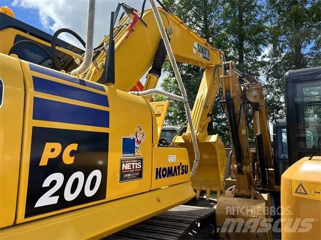 Komatsu PC 200-8 Raupenbagger