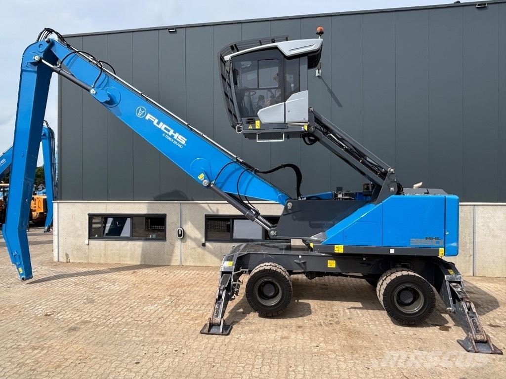 Fuchs MHL 350 F Materialumschlag