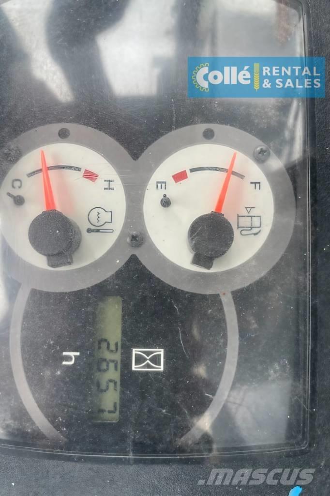 Maeda LC383M-5 | 2016 Minikrane