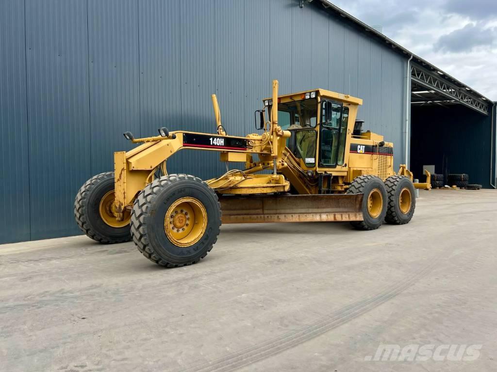 CAT 140H Grader