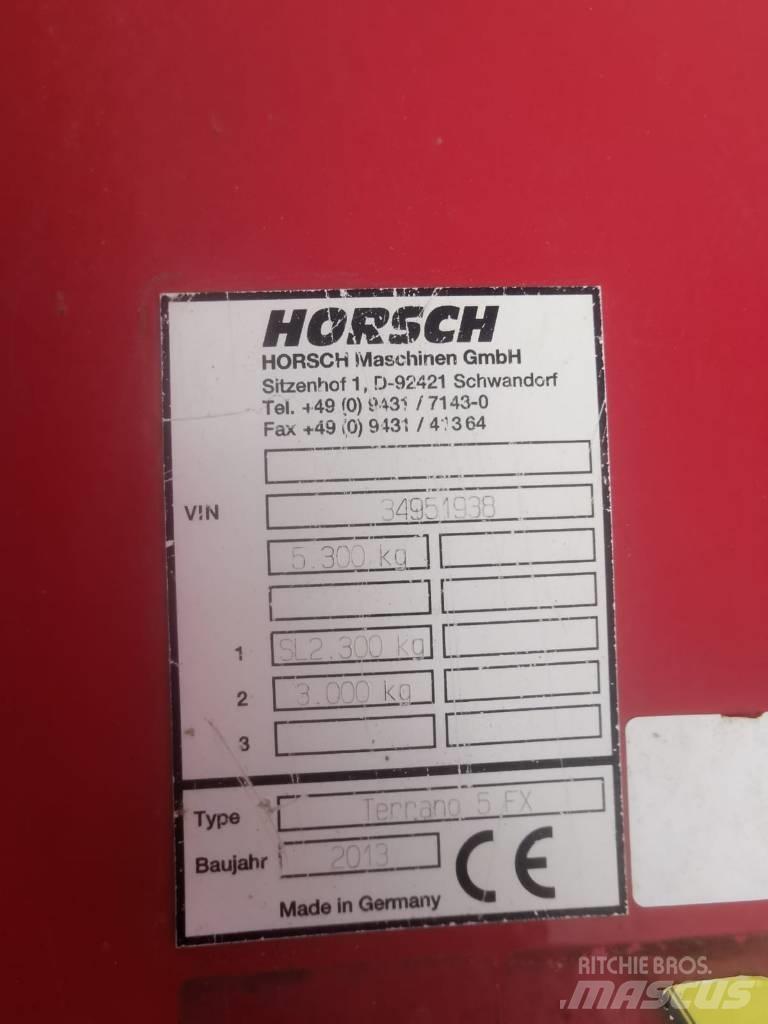Horsch Terrano 5 FX Grubber