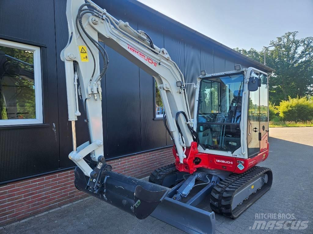Takeuchi TB 240 Minibagger < 7t