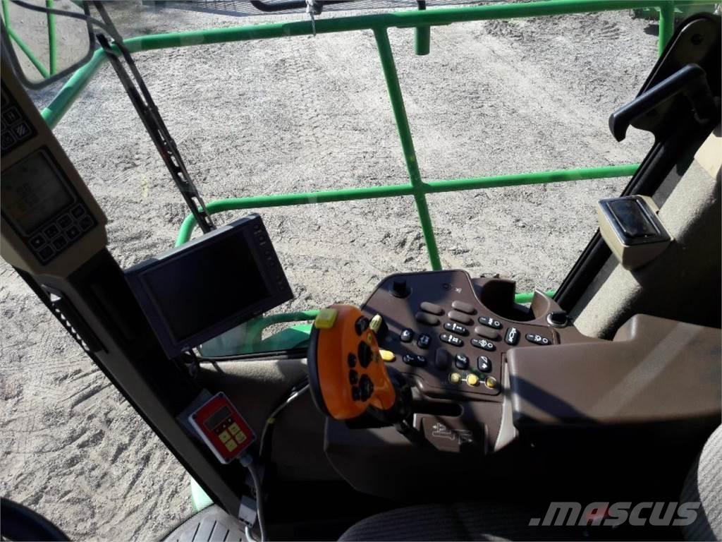 John Deere 7350 Selbstfahrende Häcksler