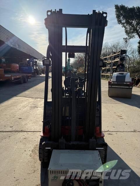 Toyota 8 FBET 16 Elektro Stapler