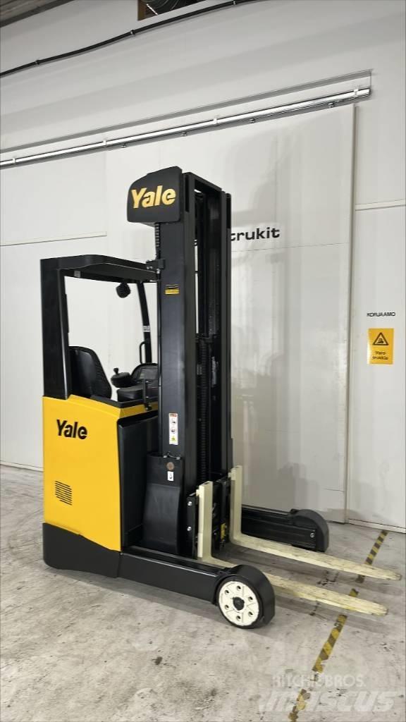 Yale MR 14 Schubmaststapler