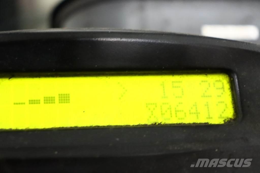 Hyster H2.5FT Gas Stapler