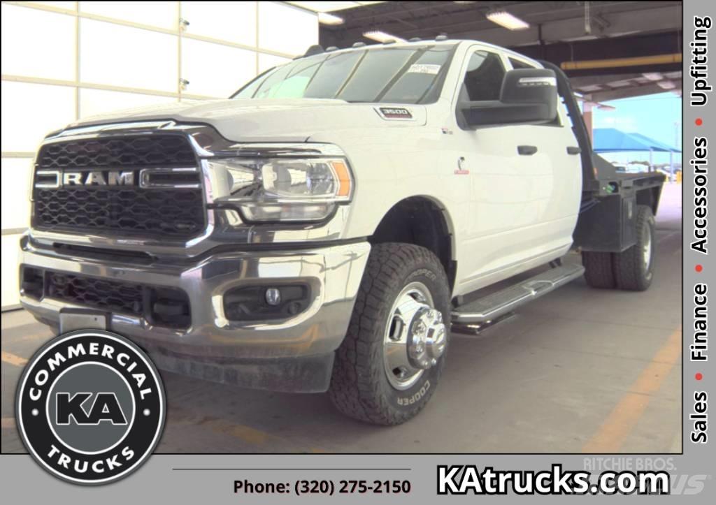 RAM 3500 TRADESMAN Pritschenwagen/Pritschenwagen mit Seitenklappe