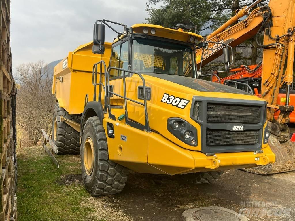 Bell B30E 4x4 Dumper - Knickgelenk