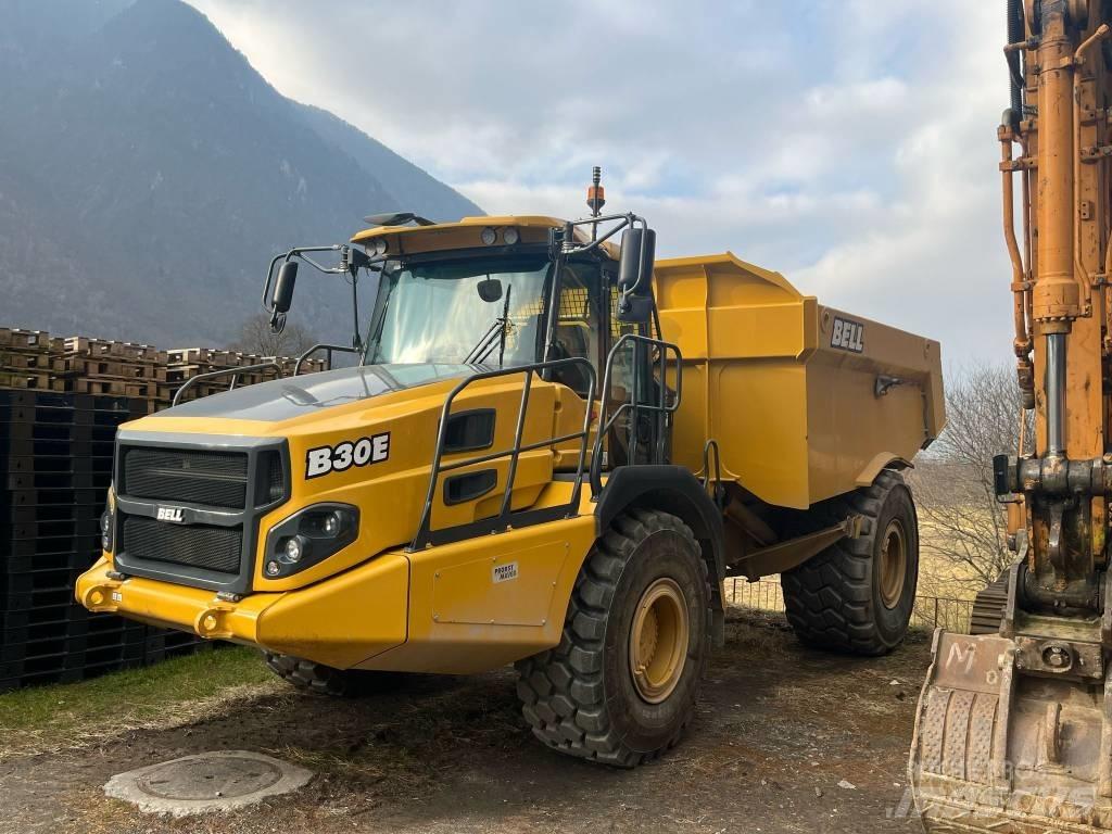 Bell B30E 4x4 Dumper - Knickgelenk