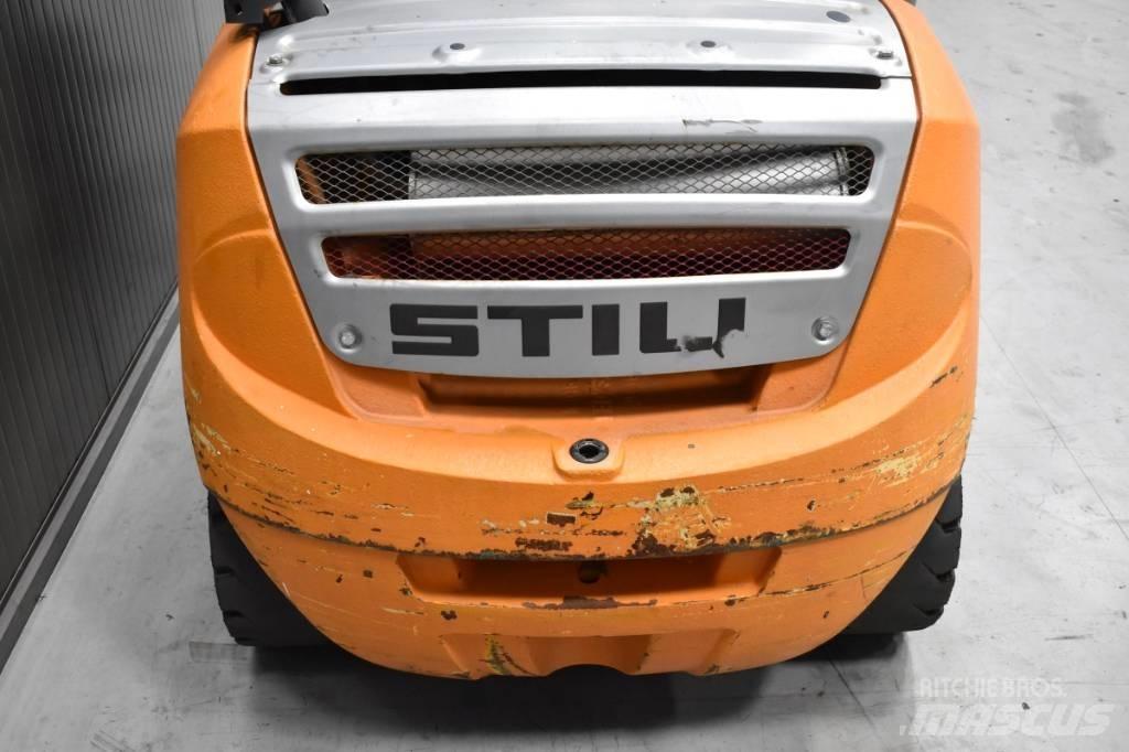 Still RX 70-25 Diesel Stapler