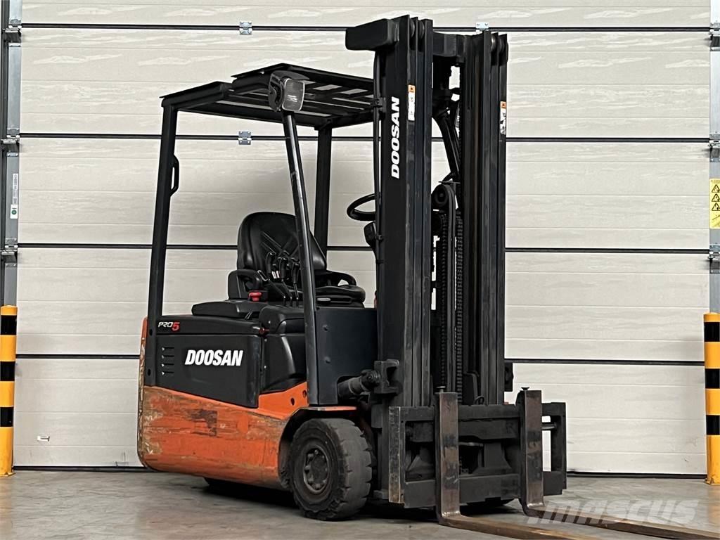 Doosan B18T-5 Elektro Stapler