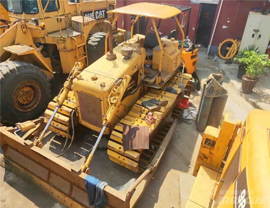 CAT D 4 E Bulldozer
