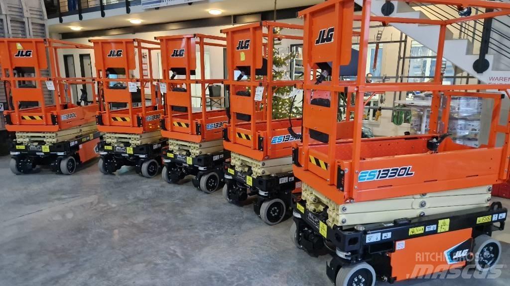 JLG ES 1330 L Scheren-Arbeitsbühnen