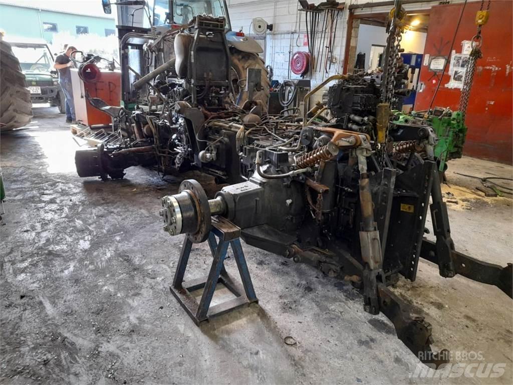 New Holland T7.315 Traktoren