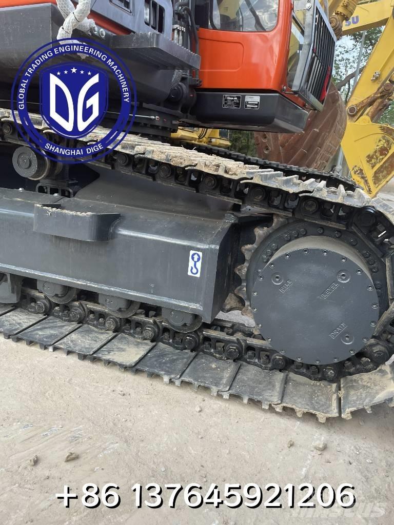 Doosan DX 225 LCA Raupenbagger