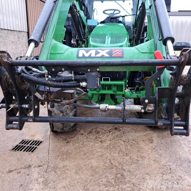 John Deere 6120M Traktoren
