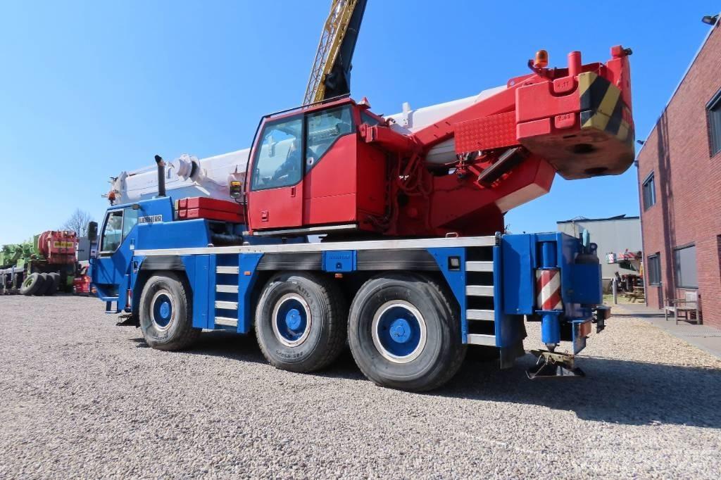 Liebherr LTM 1055-1 All-Terrain-Krane