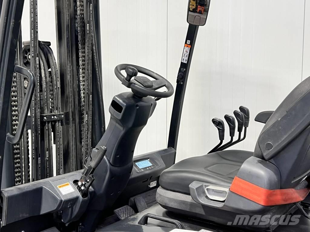 Doosan B50XC-7 Elektro Stapler