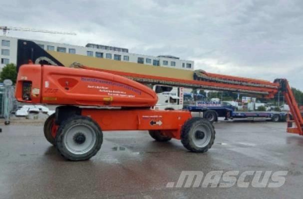 JLG 1200 SJP Teleskopbühnen