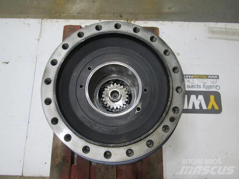 CAT 374D Final drive Getriebe