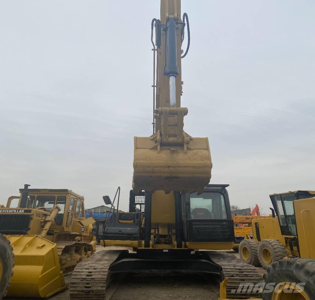 CAT 330 D L Raupenbagger