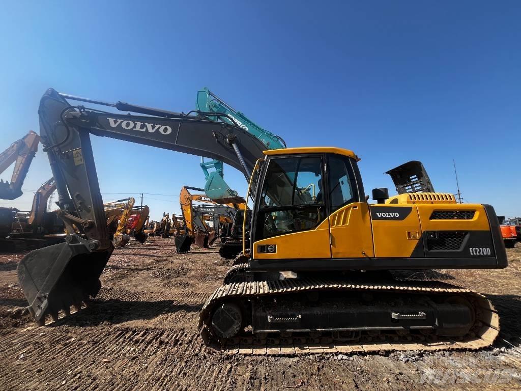 Volvo EC 220 Raupenbagger