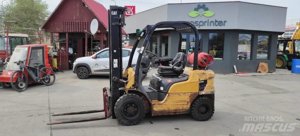 CAT GP 25 N Gas Stapler