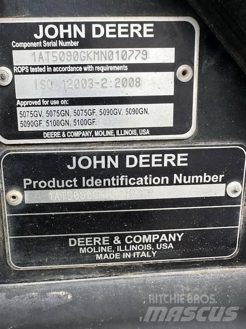 John Deere 5090 GN Traktoren