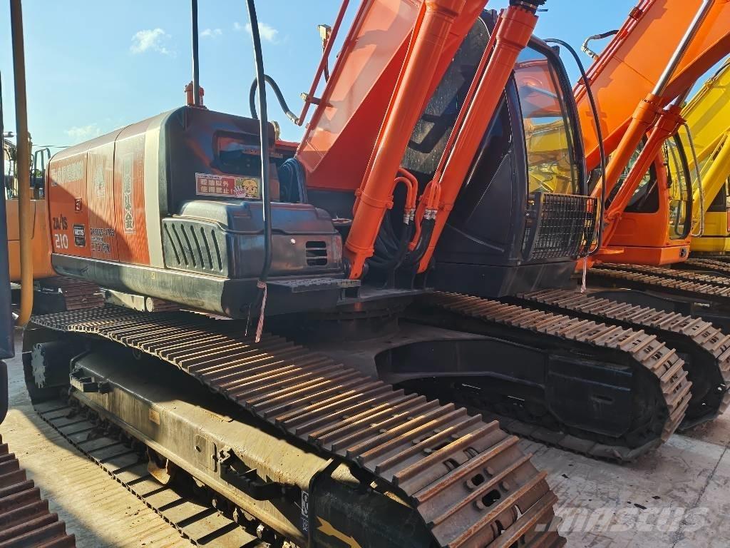 Hitachi ZX 210 Raupenbagger