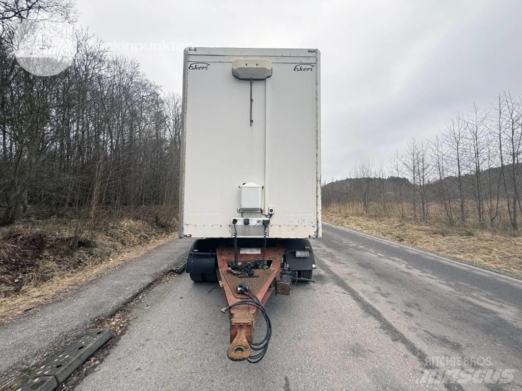 Ekeri L3 Kofferauflieger