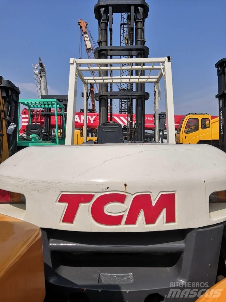 TCM 100 Diesel Stapler