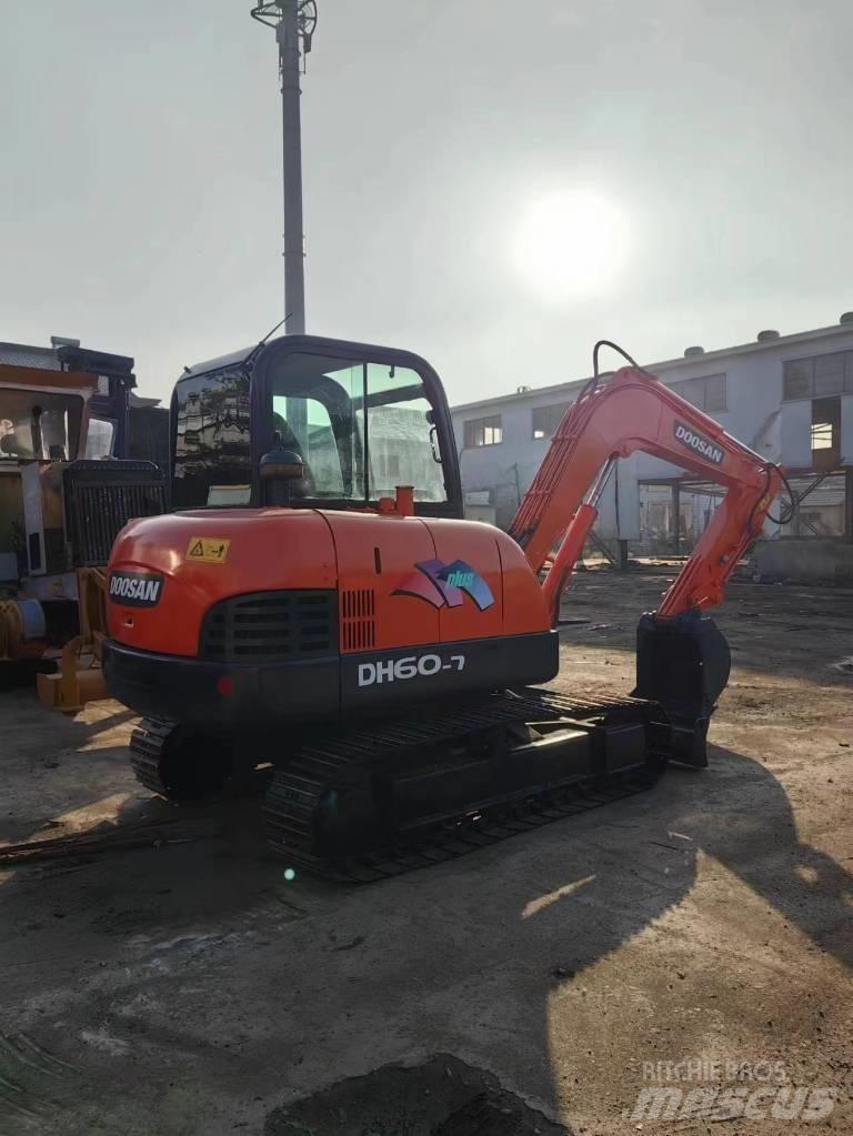 Doosan DH 60-7 Minibagger < 7t