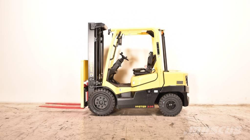 Hyster H3.0A-D Diesel Stapler
