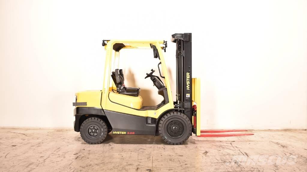 Hyster H3.0A-D Diesel Stapler