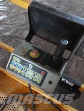 Haulotte H 15 SX Scheren-Arbeitsbühnen