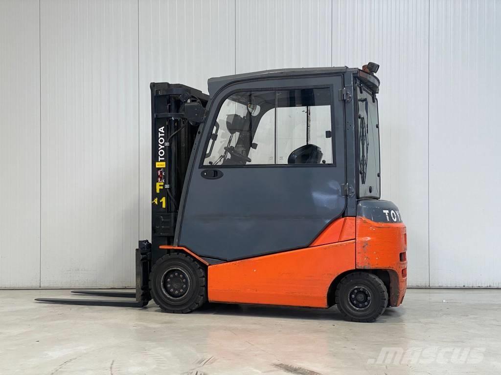 Toyota 8FBMT35 Elektro Stapler