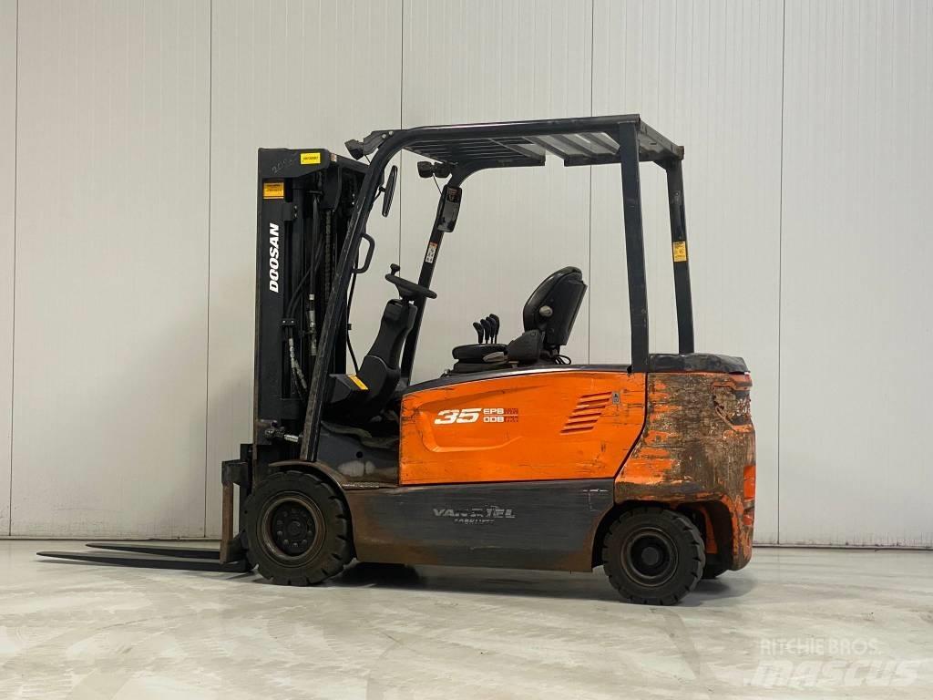 Doosan B35X-7 Elektro Stapler